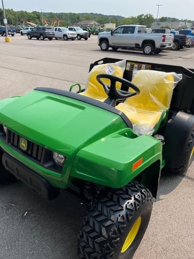 BOATZON | John Deere Gator TH 6x4 Gas 2026