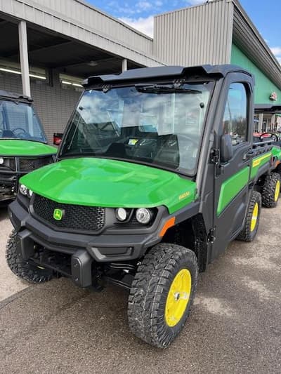 BOATZON | John Deere Gator XUV845M HVAC Cab 2026 BOATZON | John Deere Gator XUV845M HVAC Cab 2026