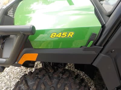 BOATZON | John Deere Gator XUV845M HVAC Cab 2026