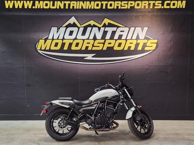 BOATZON | Kawasaki Eliminator Pearl Robotic White 2024