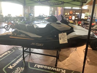 BOATZON | Kawasaki Jet Ski Ultra 160 LX 2026