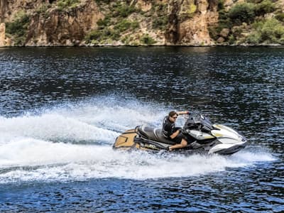 BOATZON | Kawasaki Jet Ski Ultra 160 LX 2026
