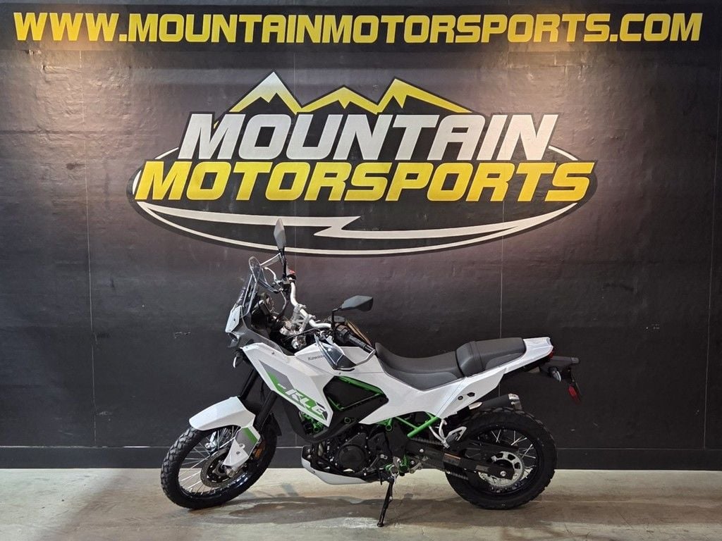 Used Kawasaki Ninja 650 ABS Metallic Spark BlackPearl Nightshade