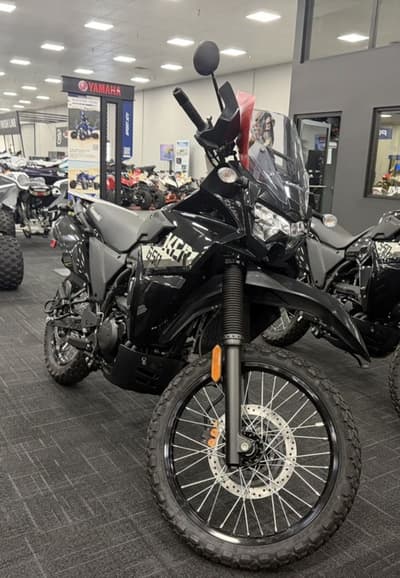 BOATZON | Kawasaki KLR650 ABS 2026 BOATZON | Kawasaki KLR650 ABS 2026