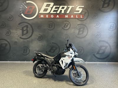 BOATZON | Kawasaki KLR650 S Metallic Matte Old School Green ABS 2025