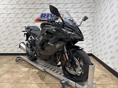 BOATZON | Kawasaki Ninja 1100SX ABS 2025
