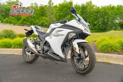 BOATZON | Kawasaki Ninja 300 2017 BOATZON | Kawasaki Ninja 300 2017