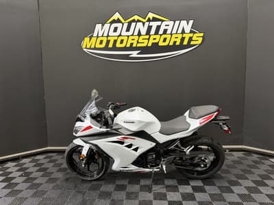BOATZON | Kawasaki NINJA 300 ABS 2026
