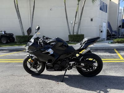 BOATZON | Kawasaki Ninja 400 ABS Metallic Spark Black 2019