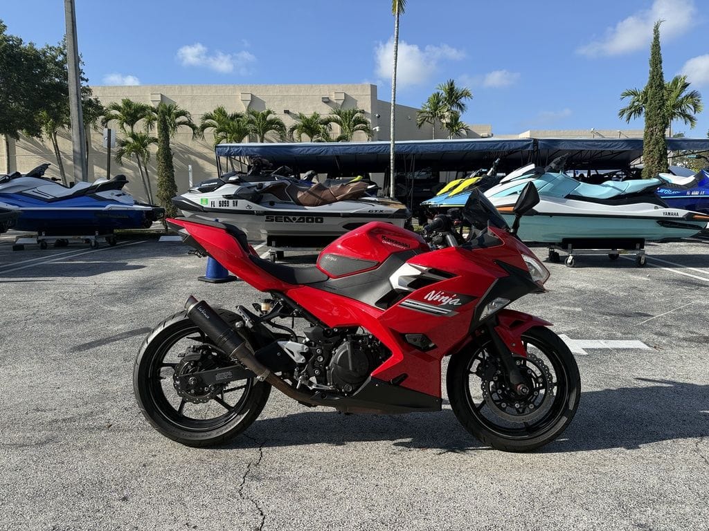 Used Kawasaki Ninja 400 ABS Passion Red 2021 for sale in Pompano