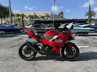 BOATZON | Kawasaki Ninja 400 ABS Passion Red 2021