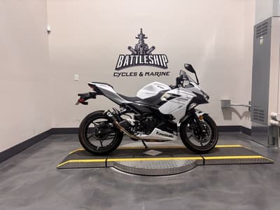 BOATZON | Kawasaki Ninja 400 Metallic Magnetic Dark GrayTwilight Blue 2023