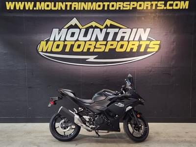 BOATZON | Kawasaki EX500HTFNN 2026