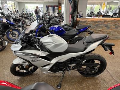 BOATZON | Kawasaki Ninja 500 ABS 2025
