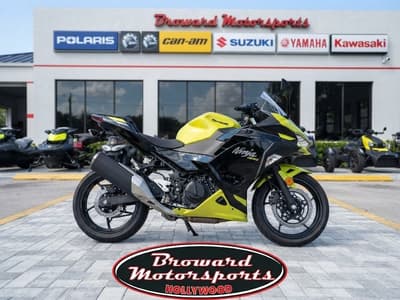 BOATZON | Kawasaki Ninja 500 ABS Metallic Yellowish GreenEbony 2026 BOATZON | Kawasaki Ninja 500 ABS Metallic Yellowish GreenEbony 2026