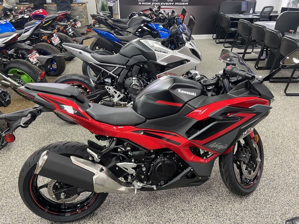 New Kawasaki NINJA ZX4R ABS 2025 for sale in Lake Villa, Illinois
