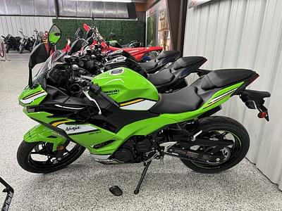BOATZON | Kawasaki Ninja 500 KRT Edition 2025