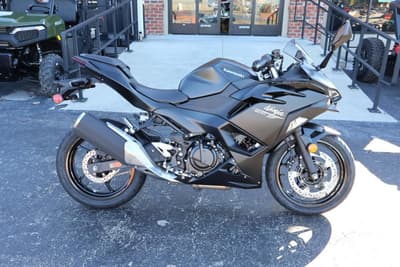 BOATZON | Kawasaki Ninja 500 Metallic Flat Spark Black 2026