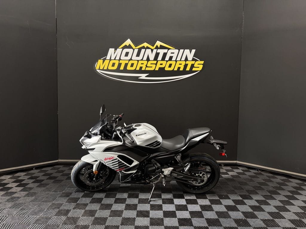 Used Kawasaki Ninja ZX6R 40th Anniversary Edition ABS 2024 for