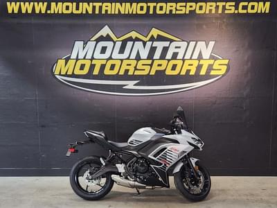 BOATZON | Kawasaki Ninja 650 ABS 2026