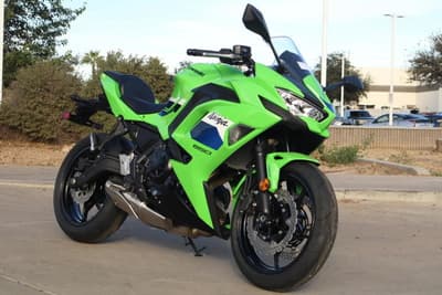 BOATZON | Kawasaki Ninja 650 ABS 2026
