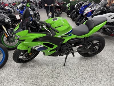 BOATZON | Kawasaki Ninja 650 ABS 2026