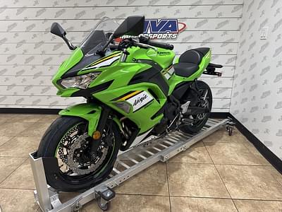 BOATZON | Kawasaki Ninja 650 KRT Edition ABS 2025