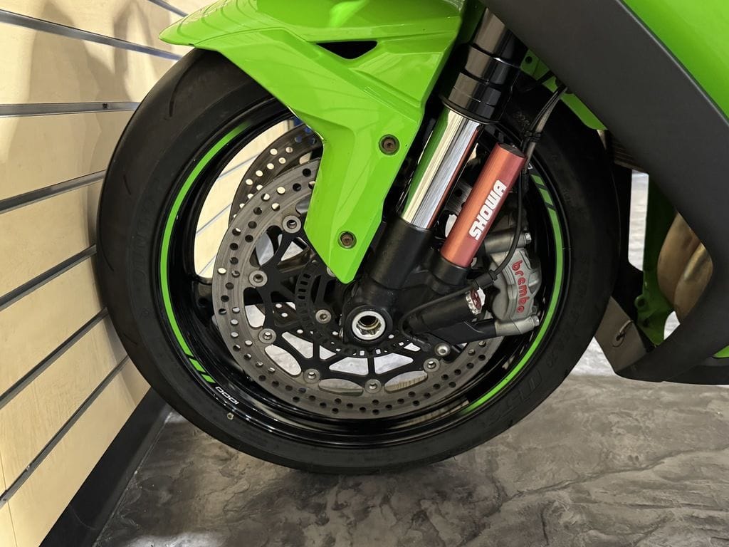 Used Kawasaki Ninja ZX10R ABS 2016 for sale in Prosser, Washington
