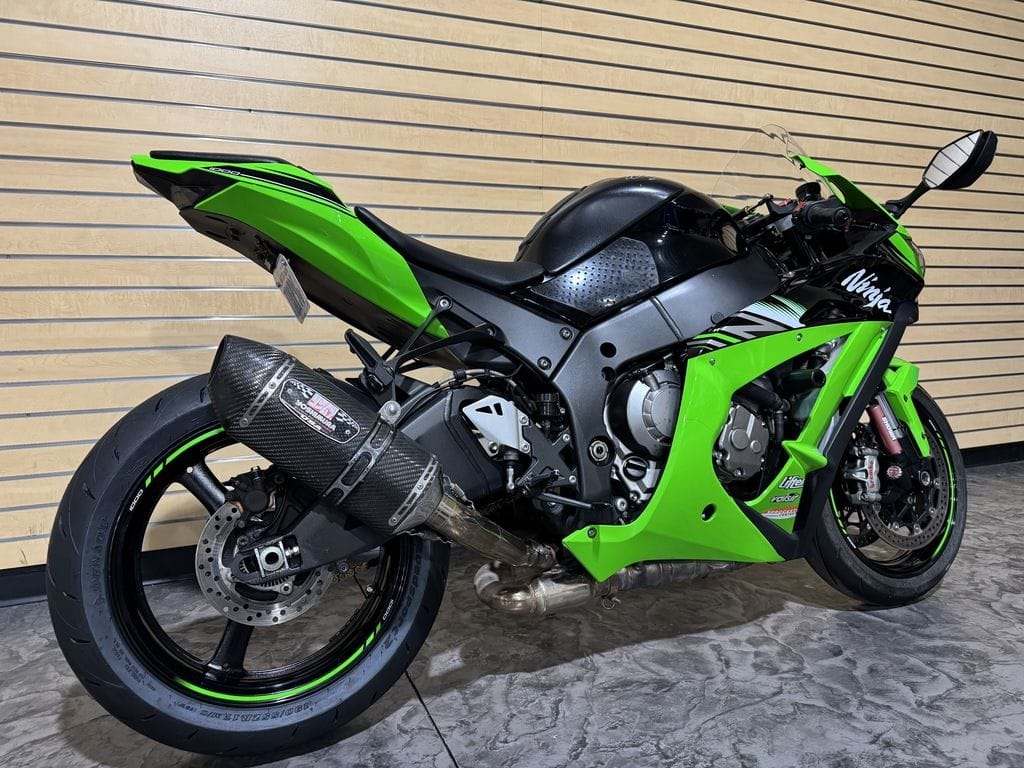 Used Kawasaki Ninja ZX10R ABS 2016 for sale in Prosser, Washington