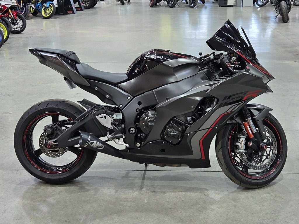 Used Kawasaki Ninja ZX10R 2022 for sale in Gadsden, Alabama