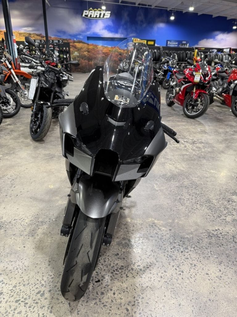 user_9a2ff610様 KAWASAKI ZX10R ARMASPEED Carbon Fiber Front Fender