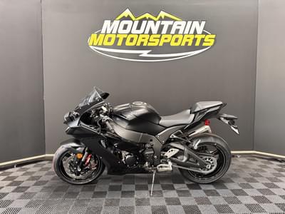 BOATZON | Kawasaki Ninja ZX10R 2025