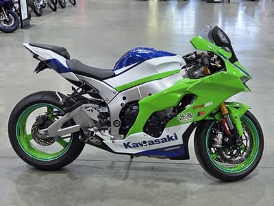 BOATZON | Kawasaki Ninja ZX10R 40th Anniversary Edition ABS 2024