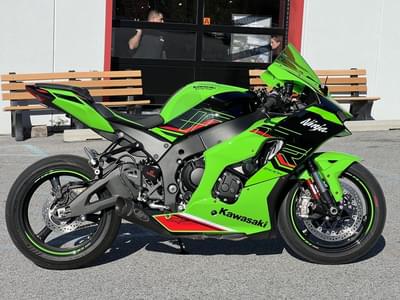 BOATZON | Kawasaki Ninja ZX10R KRT Edition 2024