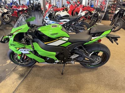 BOATZON | Kawasaki Ninja ZX10R KRT Edition 2025