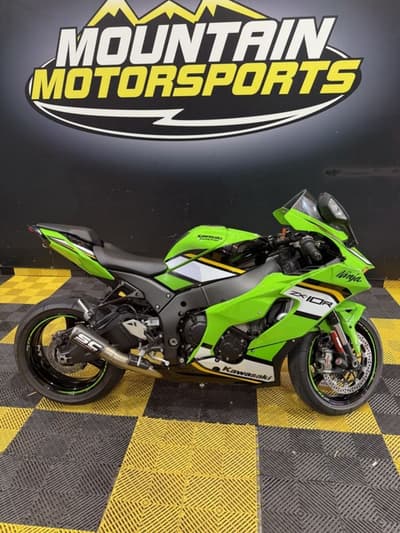 BOATZON | Kawasaki Ninja ZX10R KRT Edition 2025