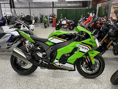 BOATZON | Kawasaki Ninja ZX10R KRT Edition 2025