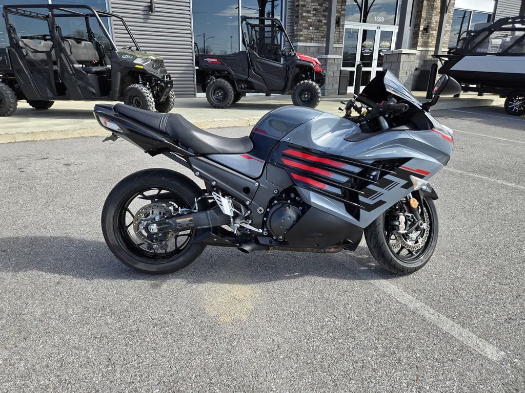 Used Kawasaki Ninja ZX14R ABS 2021 for sale in Gadsden, Alabama