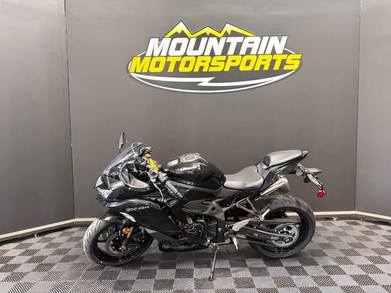 N New Kawasaki NINJA ZX4R ABS 2025 for sale in Gadsden