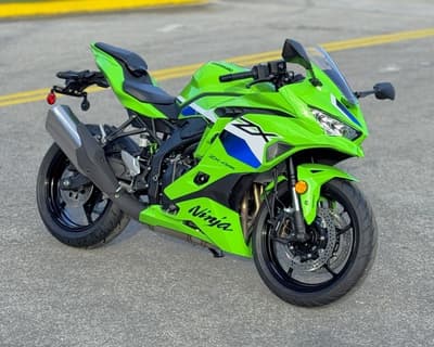 BOATZON | Kawasaki Ninja ZX4RR ABS 2026 BOATZON | Kawasaki Ninja ZX4RR ABS 2026
