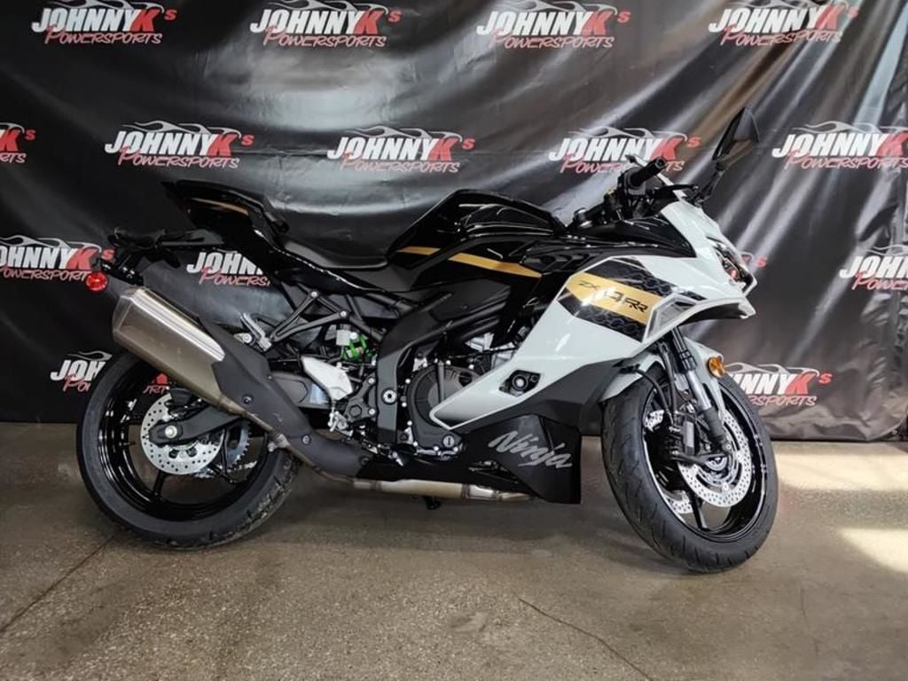 Used Kawasaki Ninja ZX14R ABS 2017 for sale in Niles, Ohio