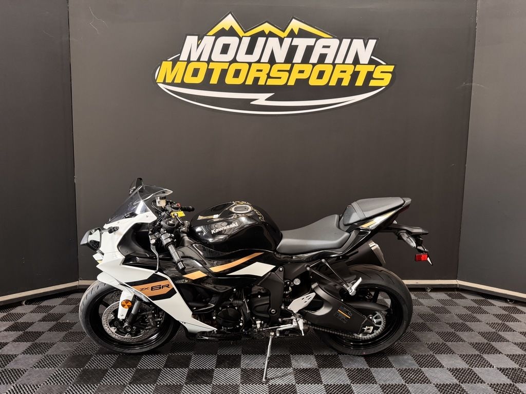 2026 Kawasaki Ninja ZX6R - Sold Boat