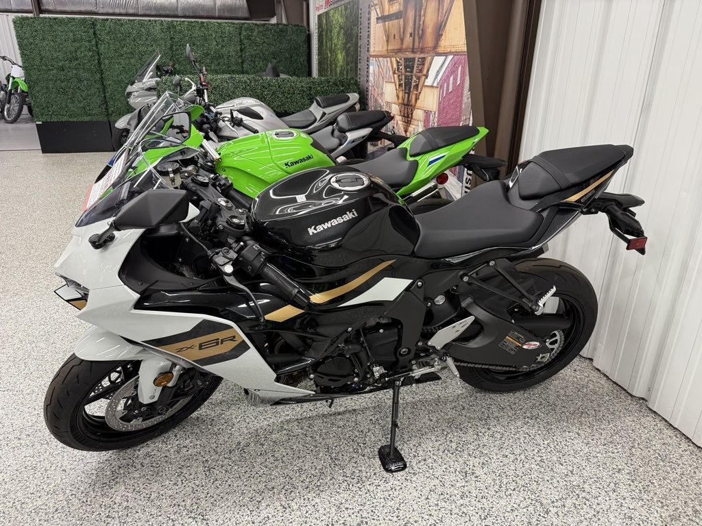 2026 Kawasaki Ninja ZX6R - Sold Boat