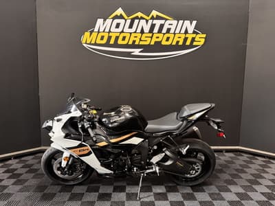 BOATZON | Kawasaki Ninja ZX6R ABS 2026 BOATZON | Kawasaki Ninja ZX6R ABS 2026