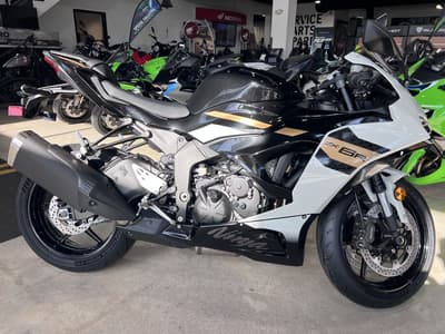 BOATZON | Kawasaki Ninja ZX6R ABS 2026