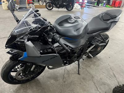 BOATZON | Kawasaki Ninja ZX6R ABS KRT Edition 2025