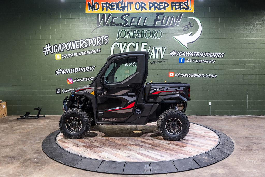 2025 Kawasaki Ridge XR Deluxe HVAC - Sold Boat