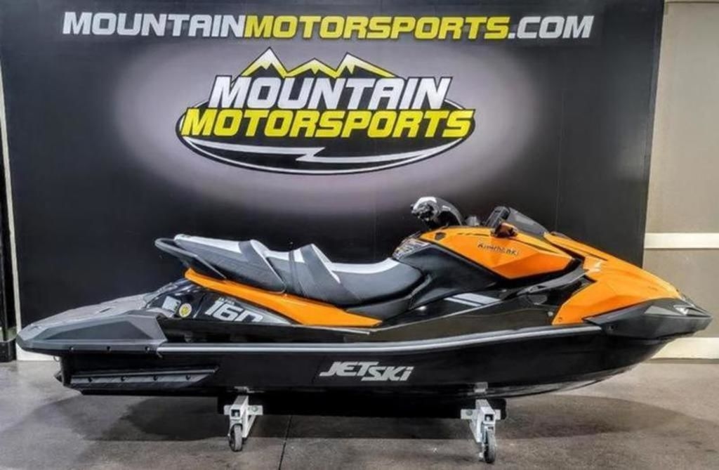 2024 Kawasaki Ultra 160LXS - Sold Boat