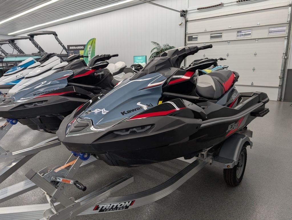 2025 Kawasaki Ultra 160LXS - Sold Boat