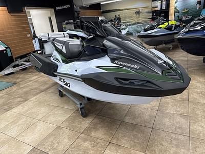 BOATZON | Kawasaki Ultra 160LXS Angler 2025